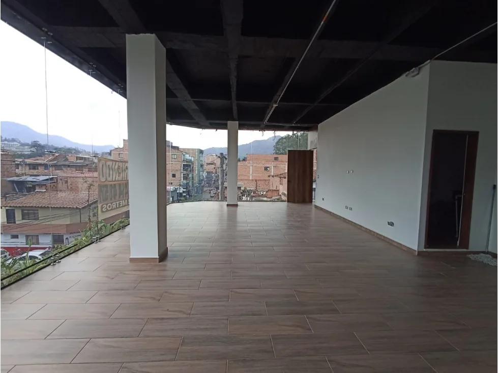 Local en  Arriendo en Copacabana