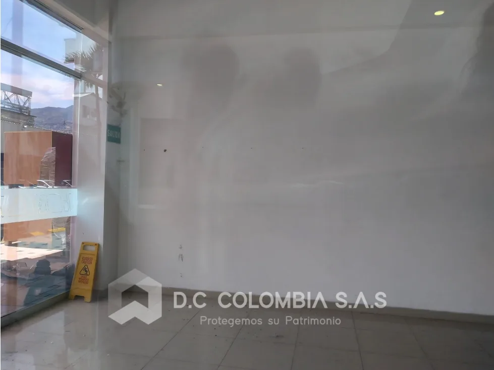 Local en Arriendo en Itaguí