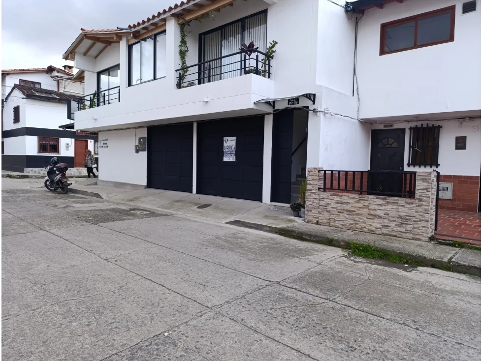 ARRIENDO APARTAESTUDIO EN ROBLEDO EL DIAMANTE