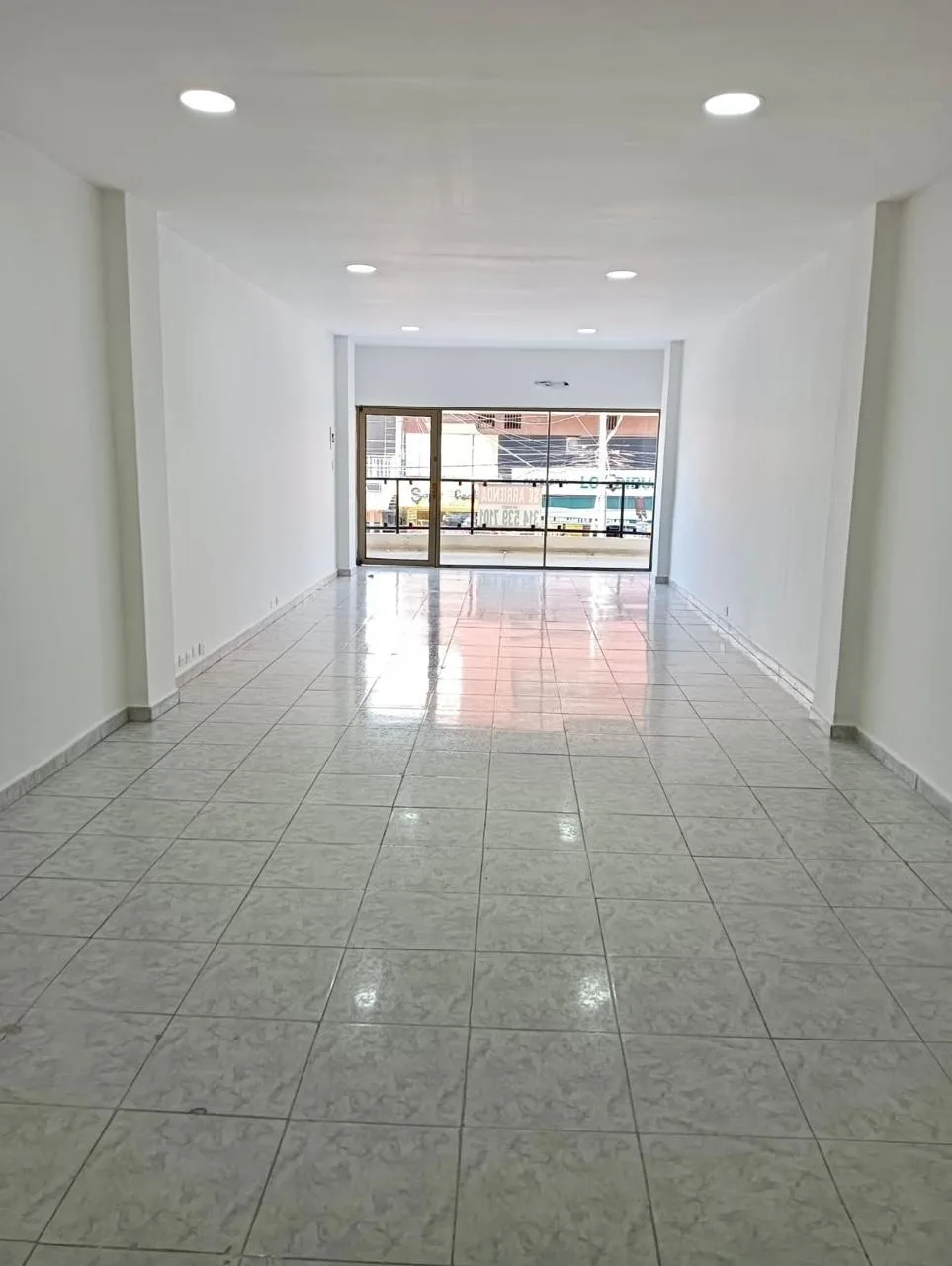 Local en Arriendo en La cumbre