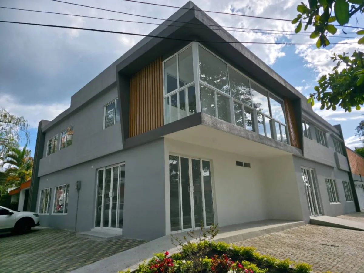Local en Arriendo en Los alamos, Pereira