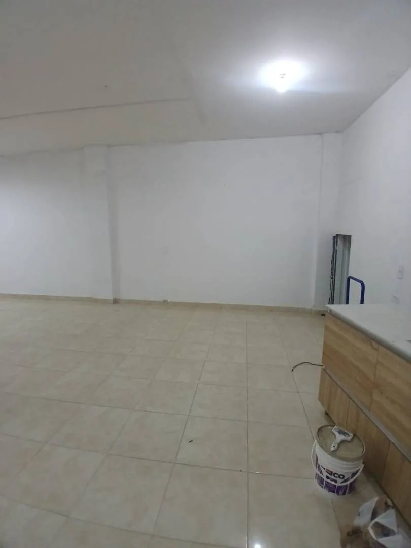 Local en Arriendo en Manchester, Bello