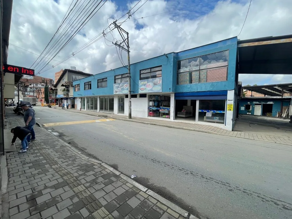 CASA CAMPESTRE EN RENTA LLANO GRANDE