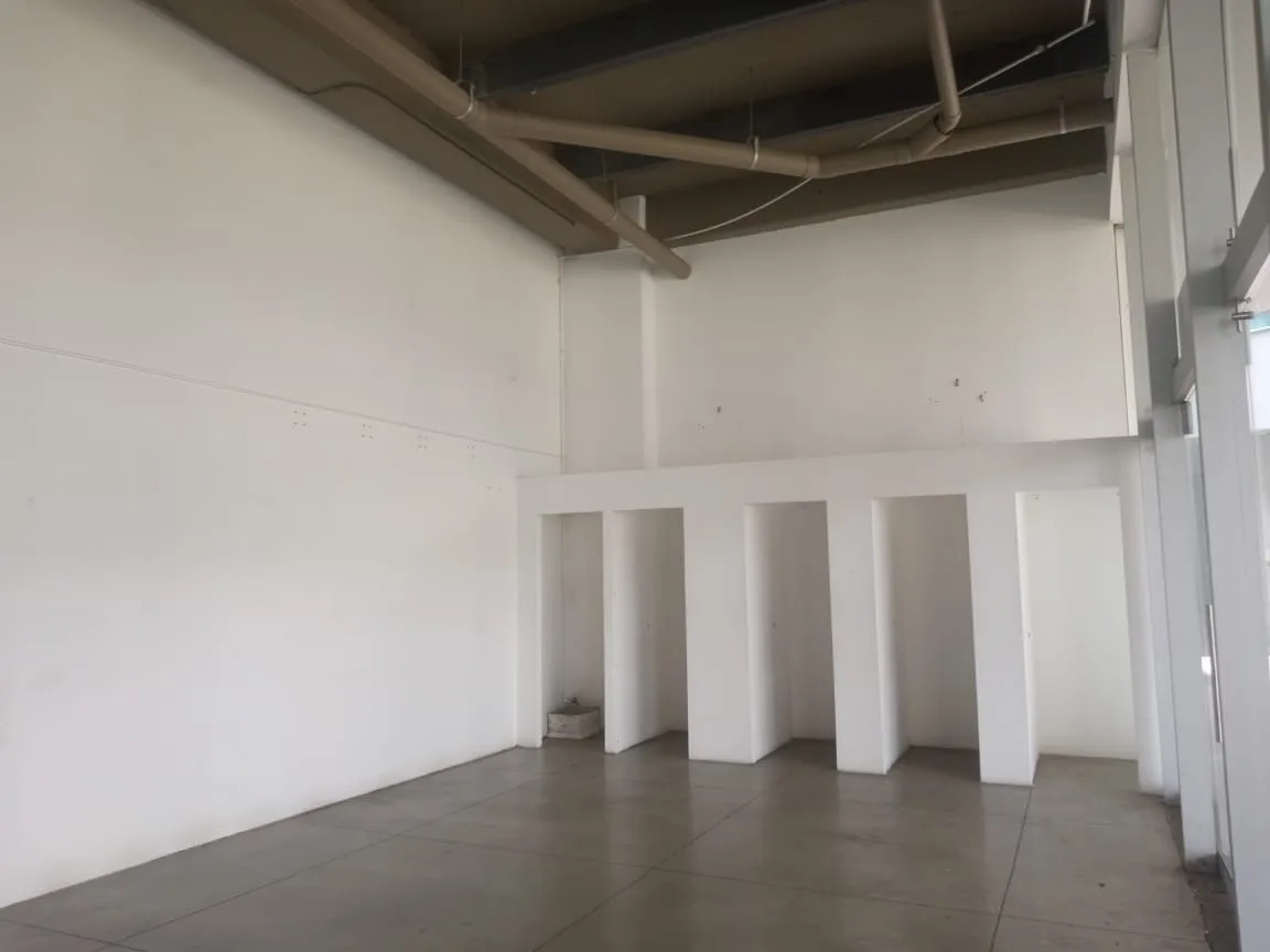 Local en Arriendo en Monteazul, Sabaneta