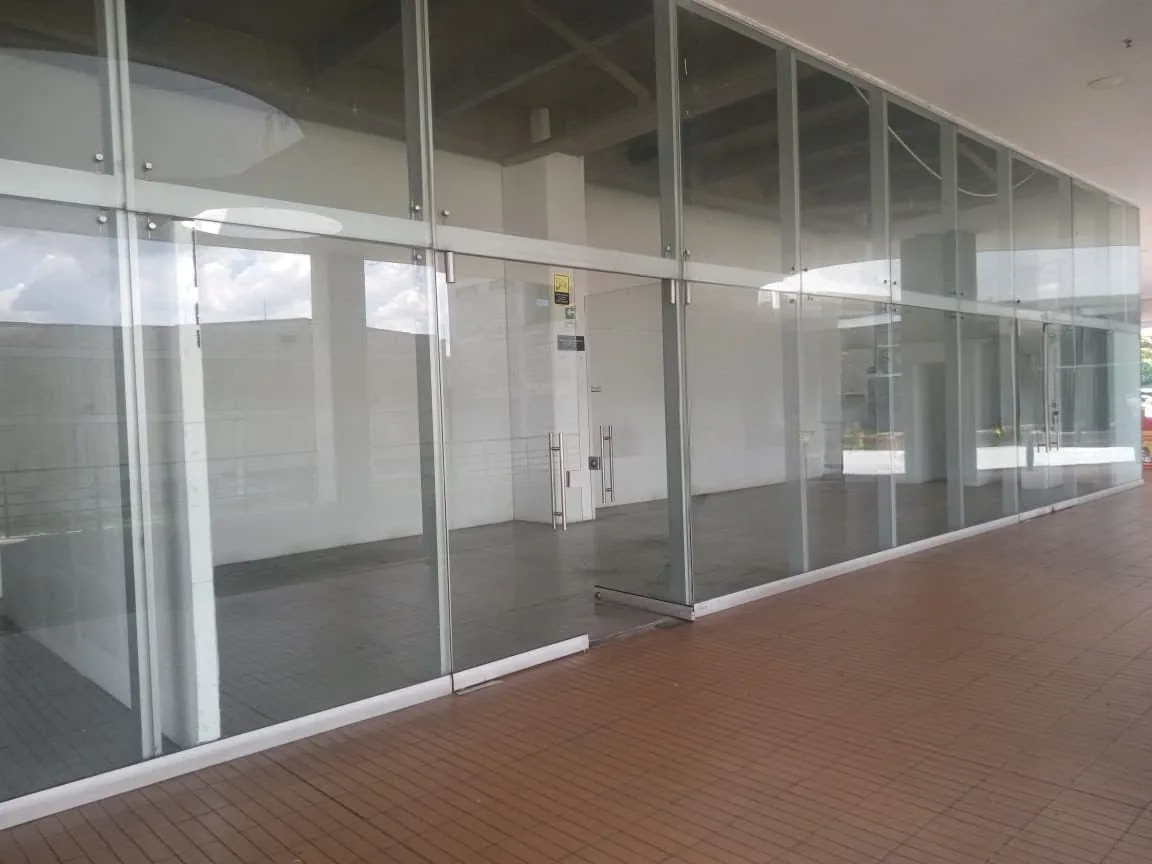 Local en Arriendo en Monteazul, Sabaneta