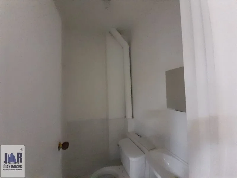 Local en Arriendo en Parque de Caldas, Caldas