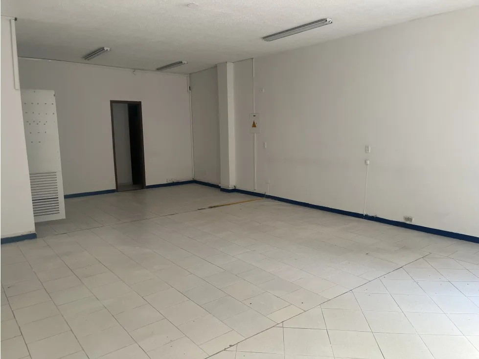 Local en Arriendo en Versalles