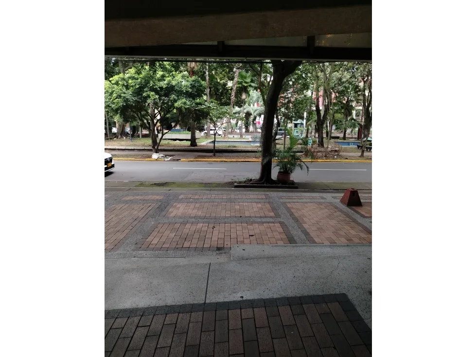 Local en Arriendo en Versalles