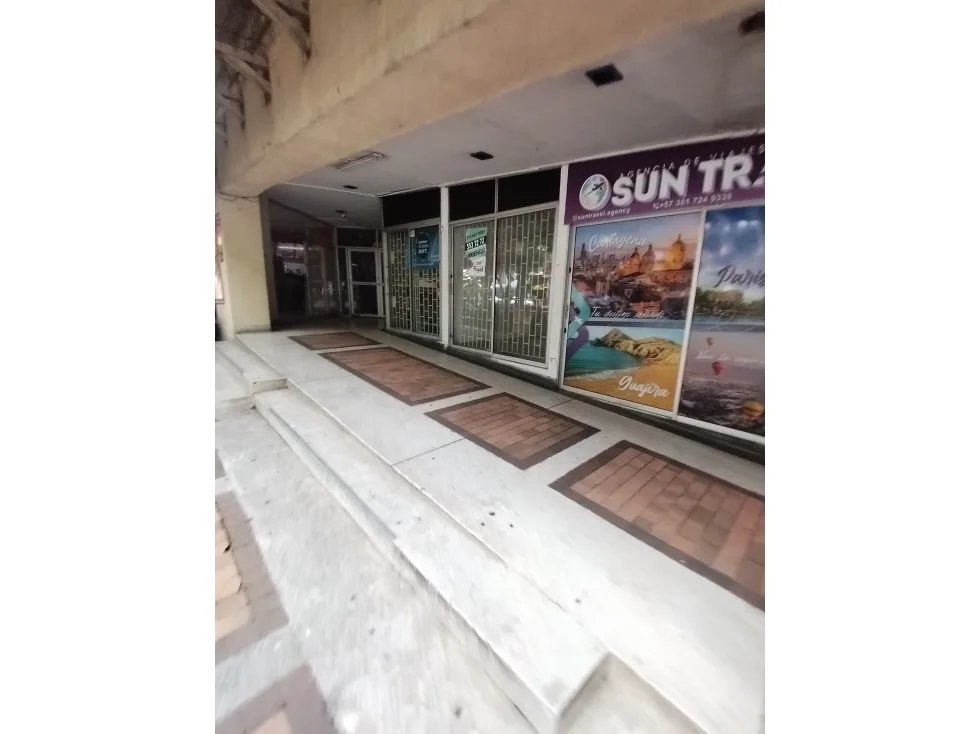 Local en Arriendo en Versalles