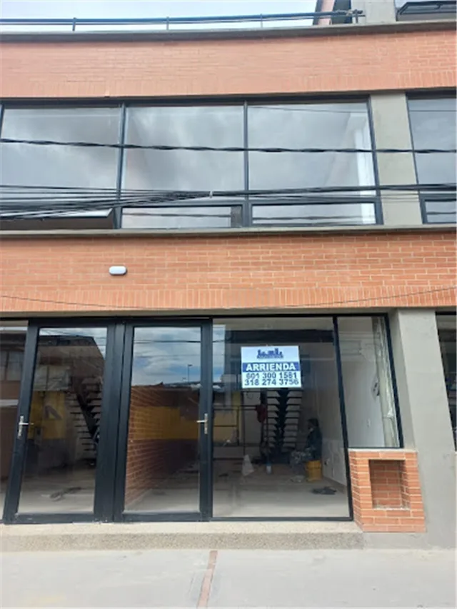 Local en Arriendo en Siberia, Cota