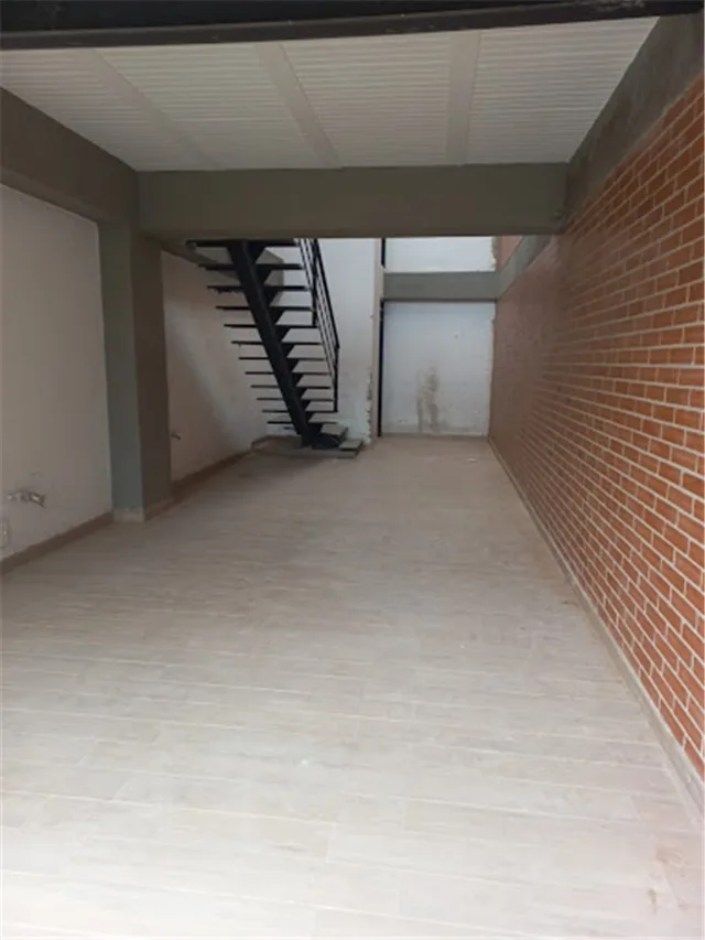 Local en arriendo en Cota