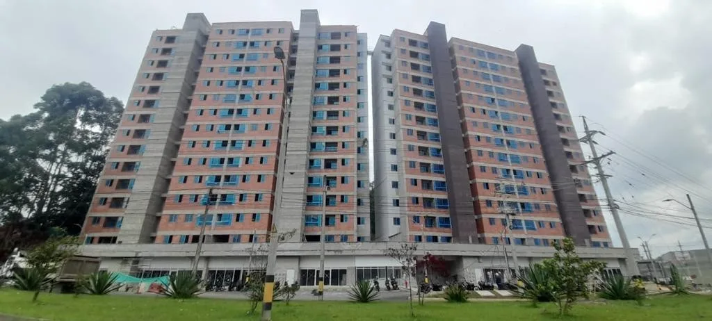 Local en Arriendo en Parque de Caldas, Caldas