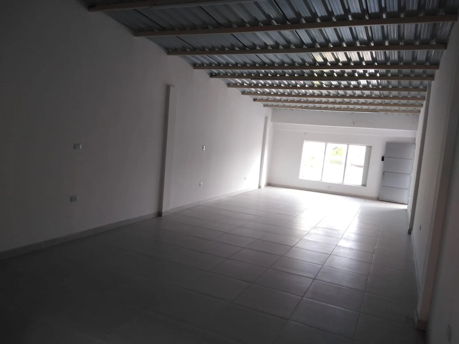 Local en arriendo en Videlso, Los patios