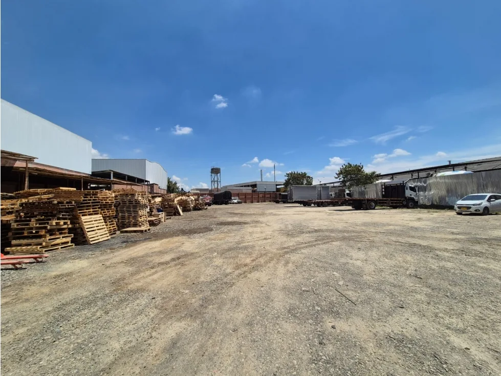 Bodega en Arriendo en Acopi, Yumbo