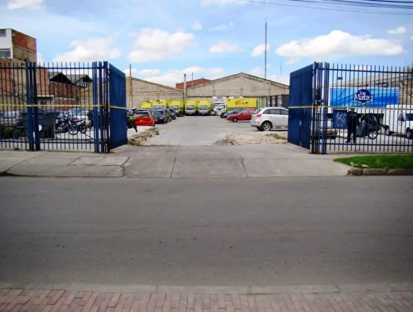 Lote en Arriendo en Engativá, Bogotá