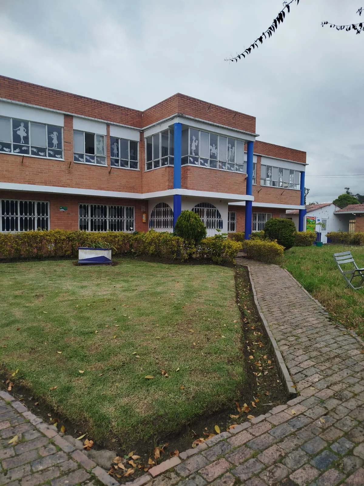 OFICINAS AMOBLADAS EN ARRIENDO, SECTOR CIUDAD SALITRE ORIENTAL