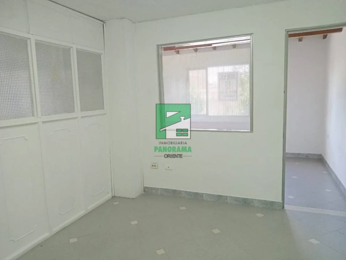 Oficina en Arriendo en Belchite, Rionegro