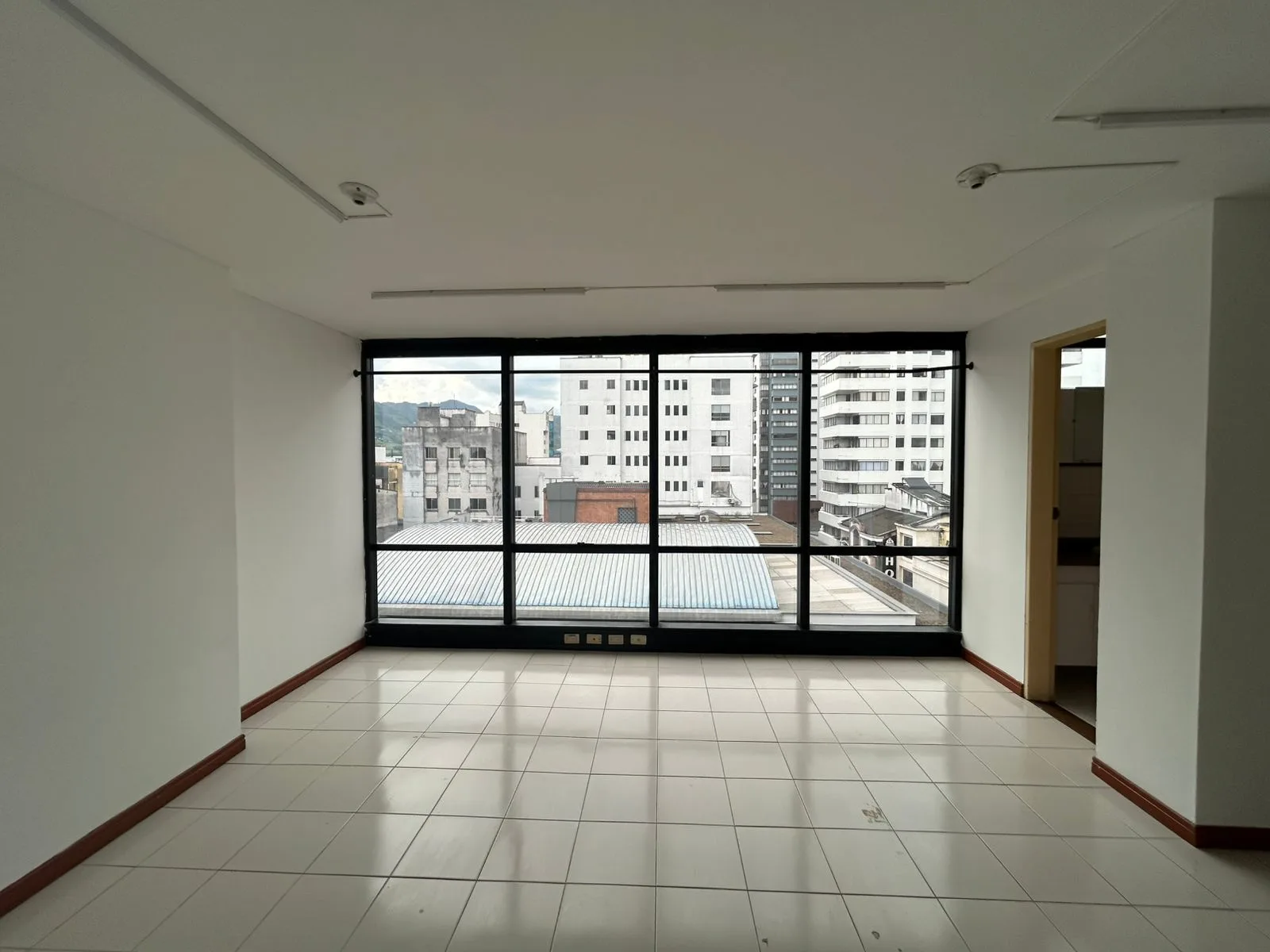 Oficina en Arriendo en Centro, Pereira