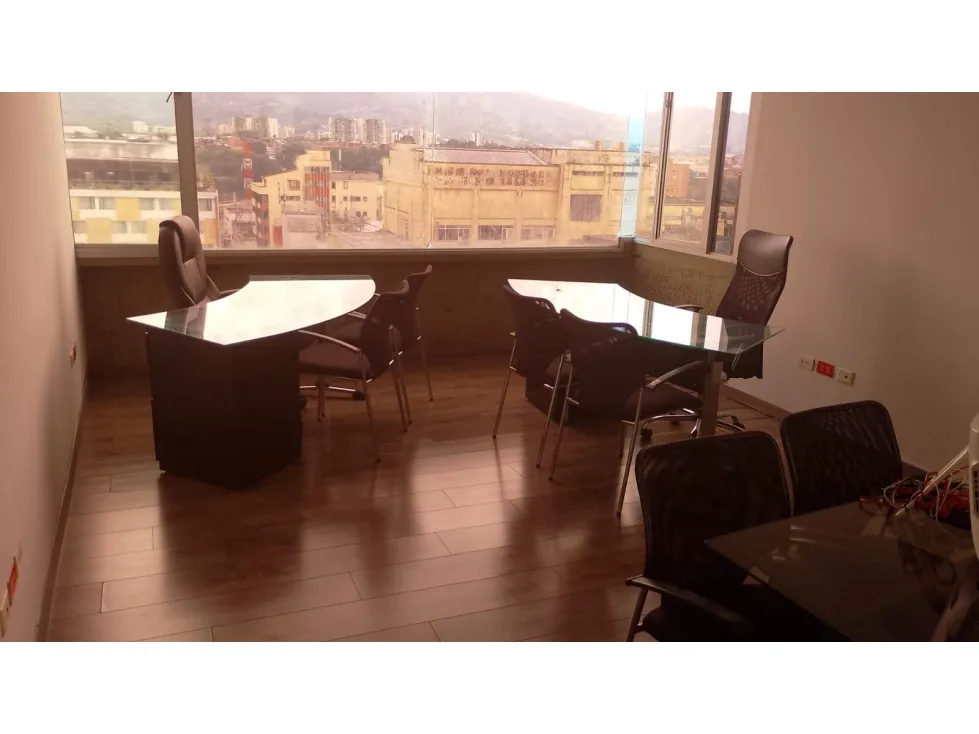Oficina en Arriendo en Pinares, Pereira