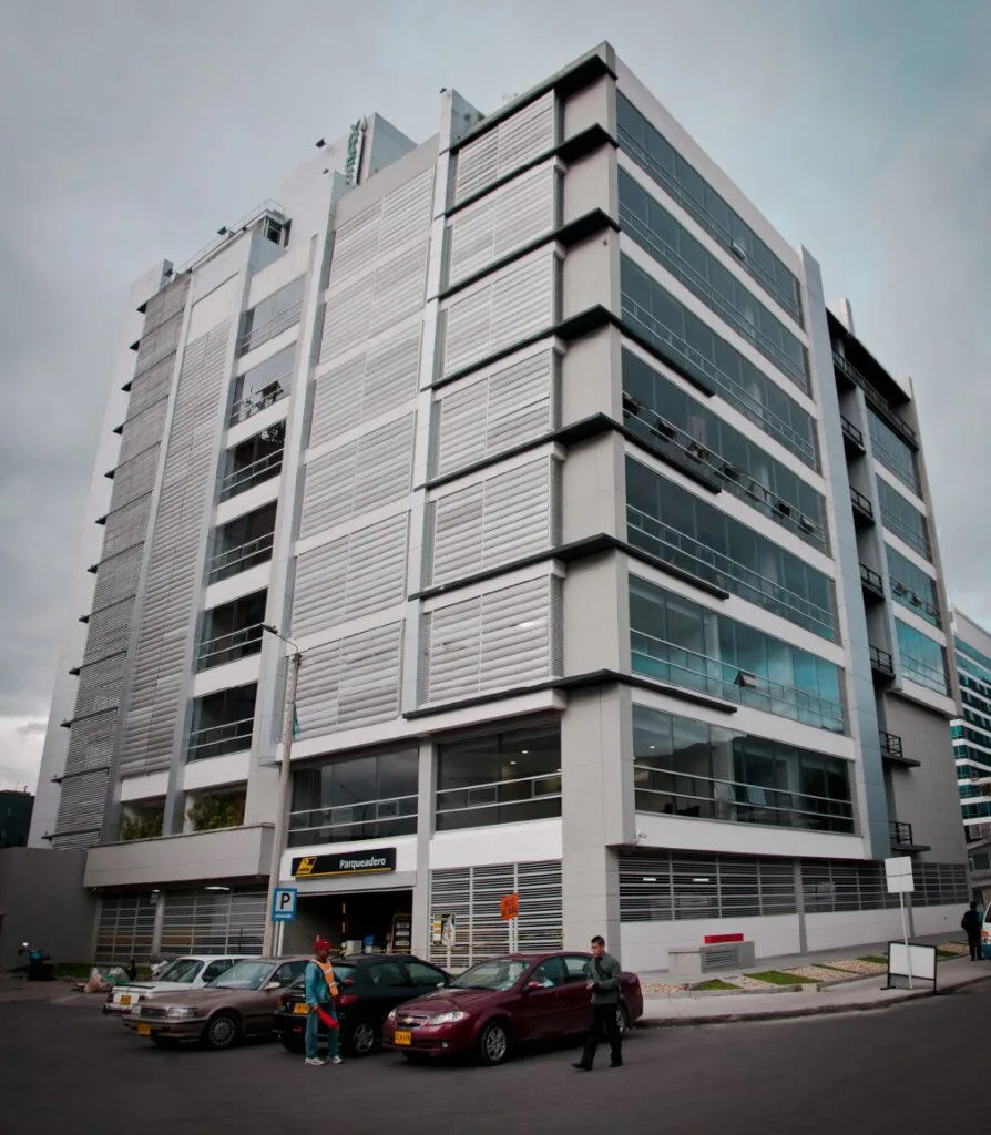 Oficina en  Arriendo en Chico norte, Bogotá