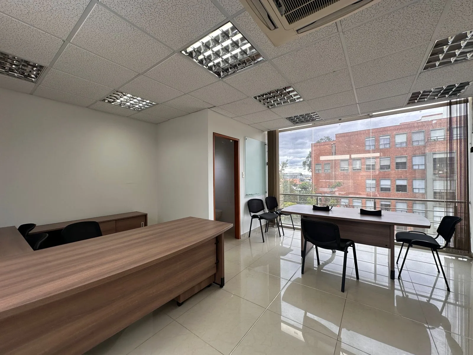 Oficina en Arriendo en La castellana, Bogotá