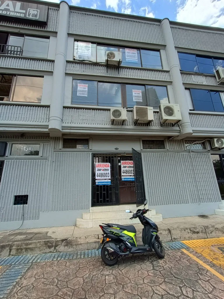 Oficina en Arriendo en Las vegas, Envigado