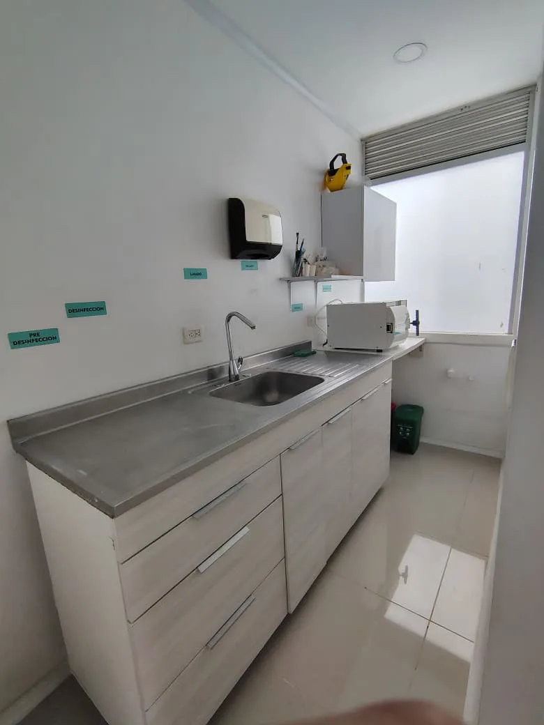 Oficina en Arriendo en Laureles, Medellín