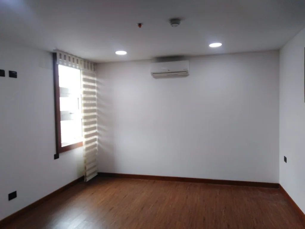 Oficina en Arriendo en Los alamos, Pereira