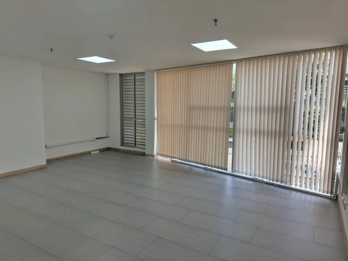 Oficina en  Arriendo en Los alpes, Pereira