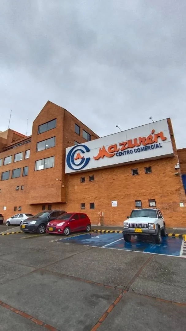 Oficina en Arriendo en Mazuren, Bogotá