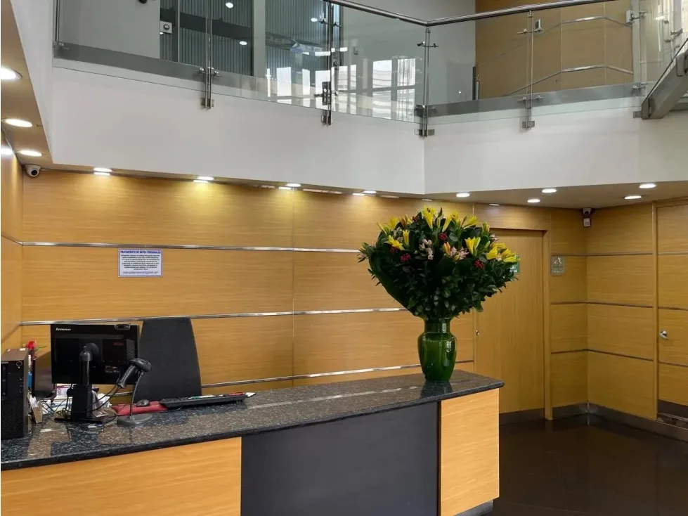 Oficina en Arriendo en Porciuncula, Bogotá