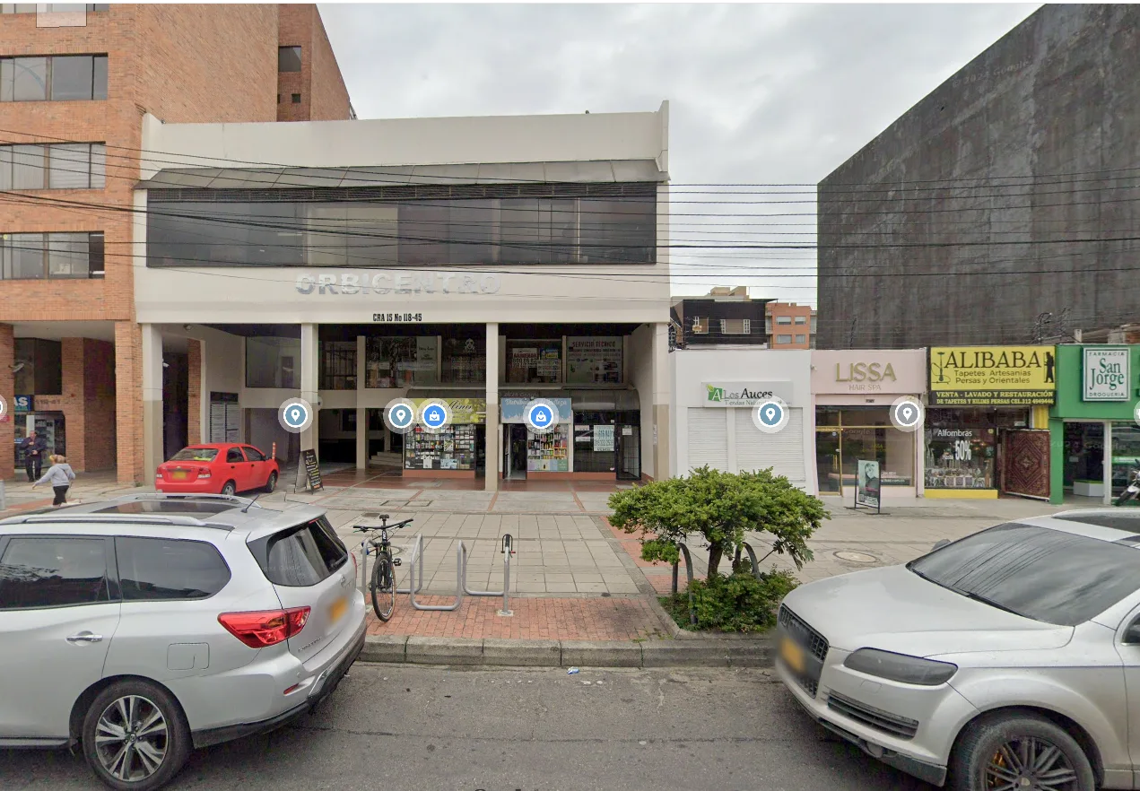 Oficina en Arriendo en Santa Barbara, Bogotá