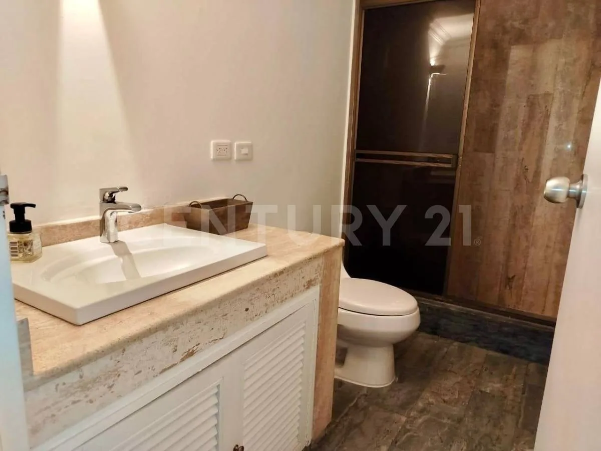 Oficina en Arriendo en Versalles