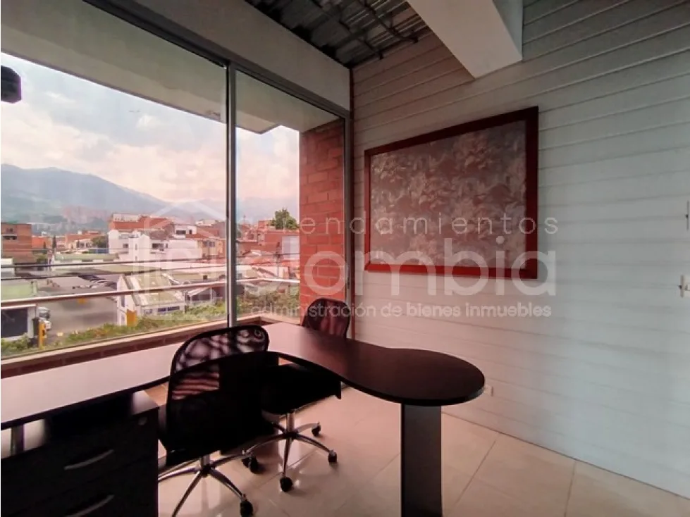Oficina en Arriendo en Zona centro, Envigado