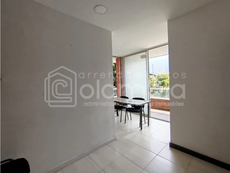 Oficina en Arriendo en Zona centro, Envigado