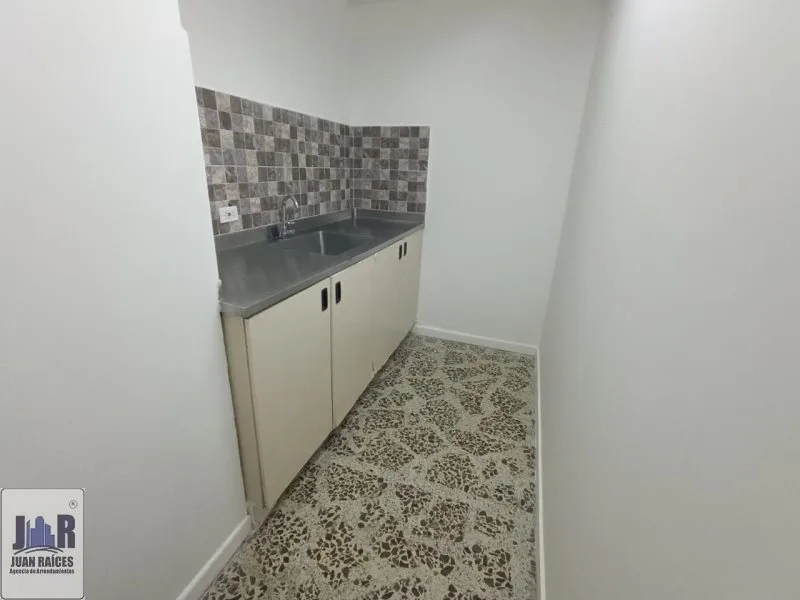 Oficina en Arriendo en Zona centro, Envigado