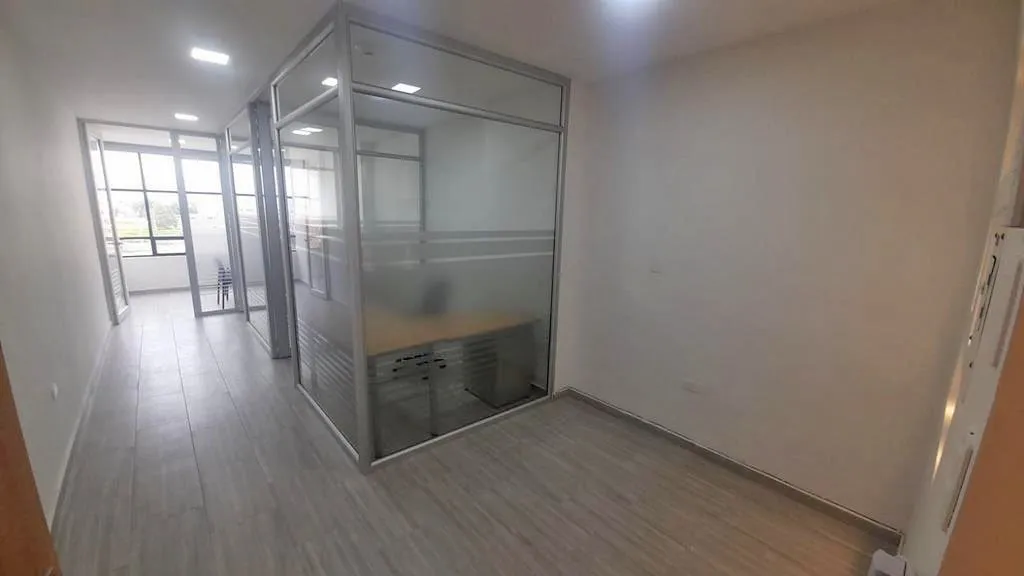 Oficina en arriendo en Alcala, Mosquera