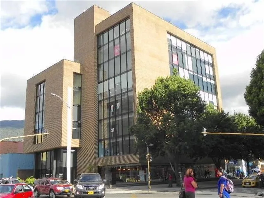Oficina en arriendo en Chico norte, Bogotá