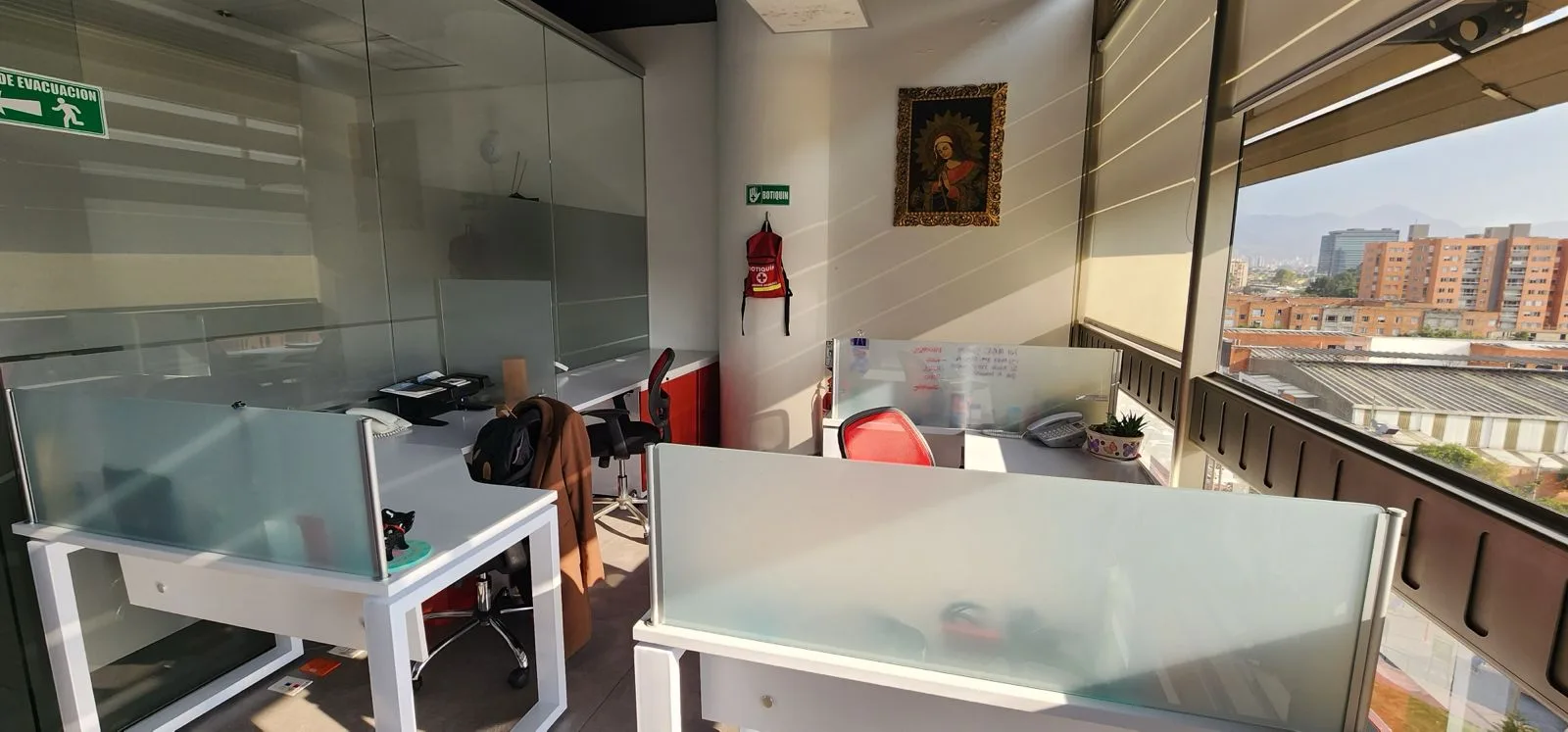 Oficina en arriendo en Pontevedra, Bogotá