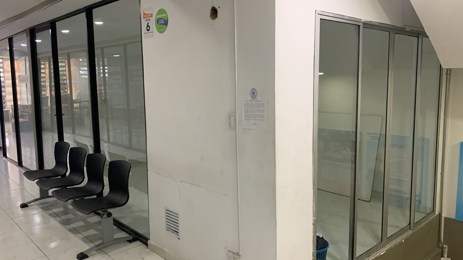 Local comercial, frente al CC.Pasarla – 18m2 AV 5A NORTE