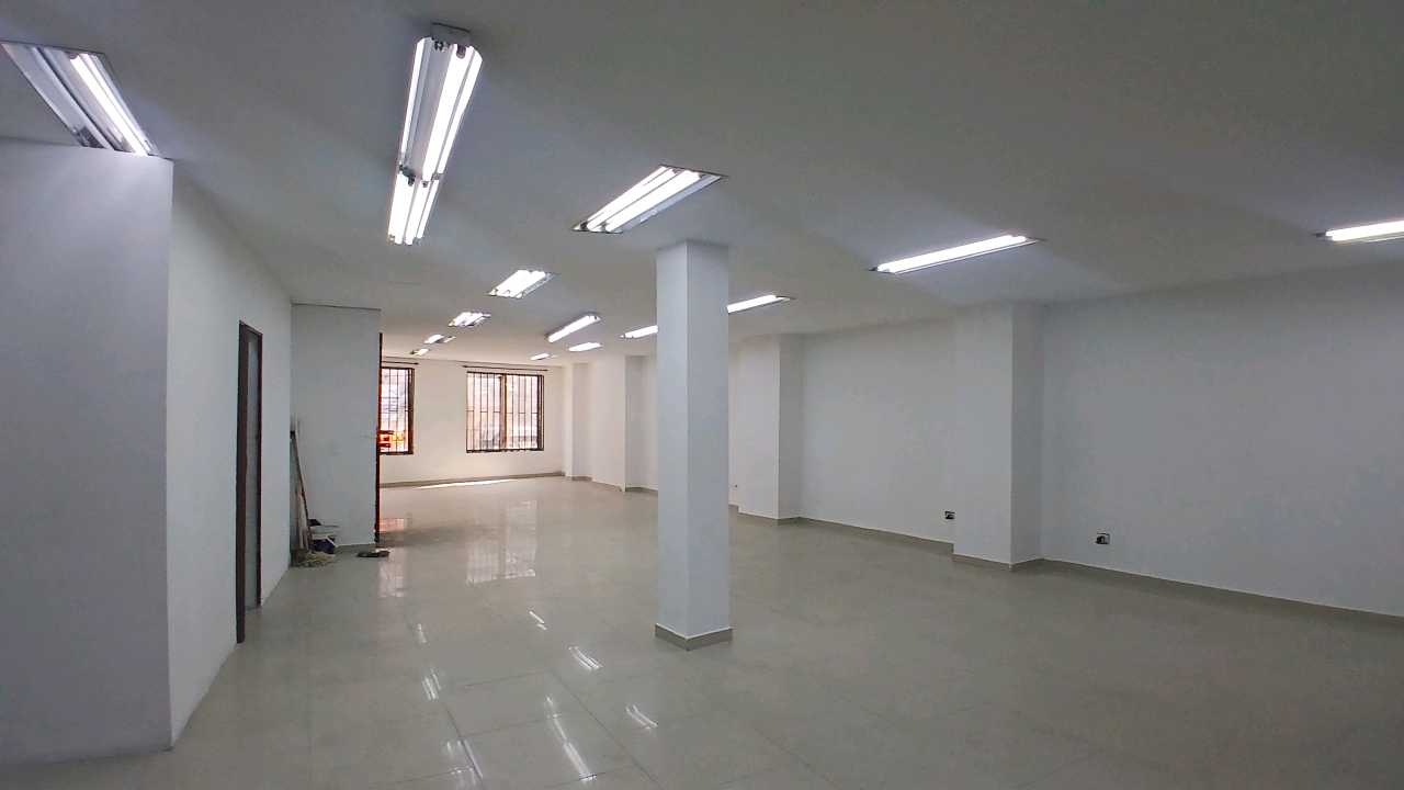 Apartamento de Lujo con Vista Panoramica en San German, Medellín