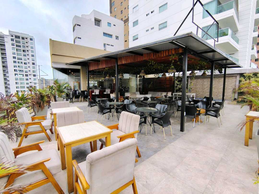 HERMOSO LOCAL EN ARRIENDO ALTOS RIOMAR BARRANQUILLA
