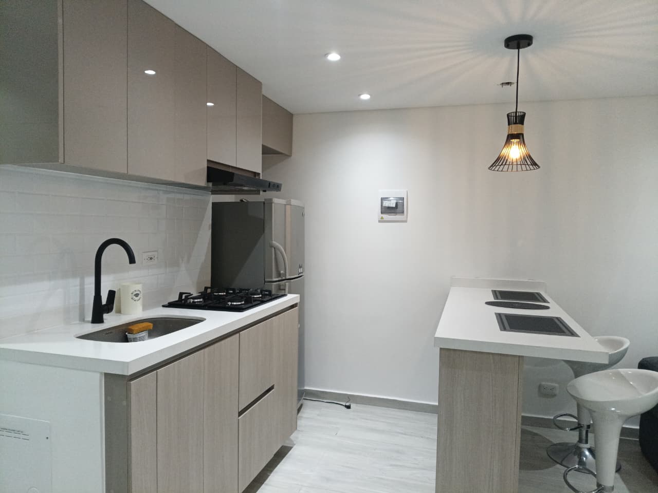 Apartaestudio en Novo Candelaria – Smart Living & Seguridad Premium