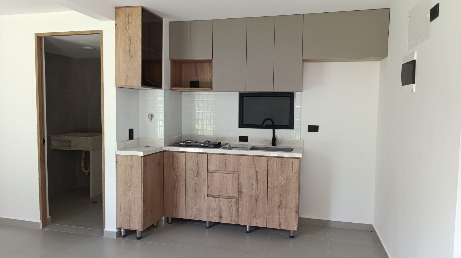 APARTAMENTO EN VENTA O ARRIENDO SEGUNDO PISO EN LA CEJA ANTIOQUIA