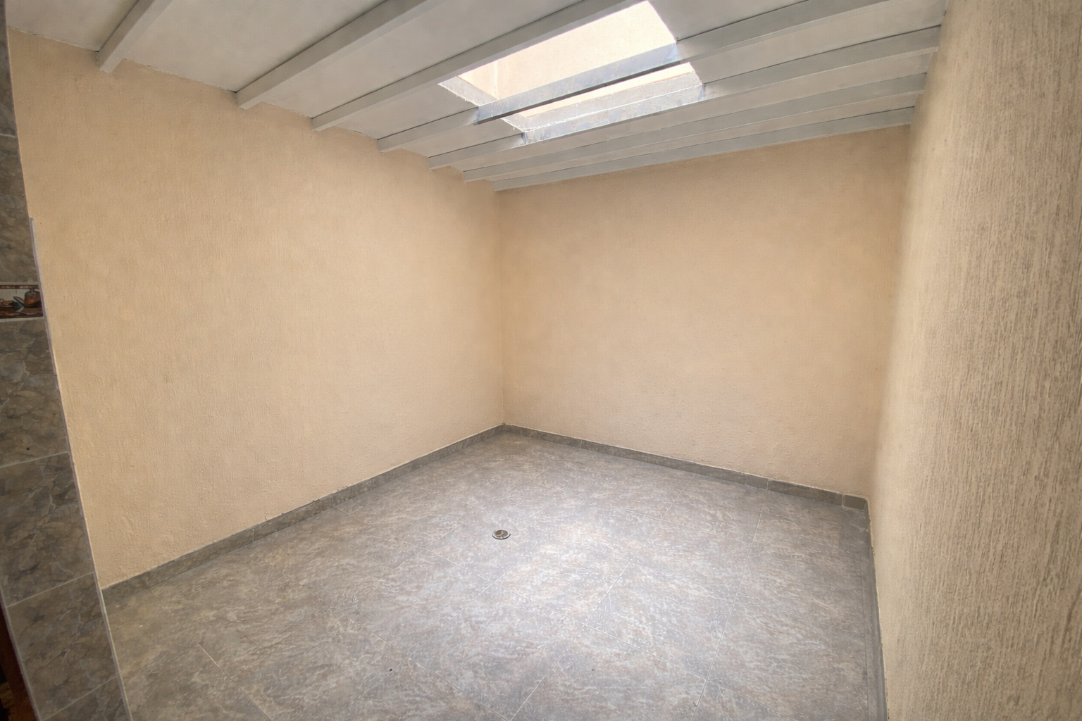 ARRIENDO CASA EN CASTILLA