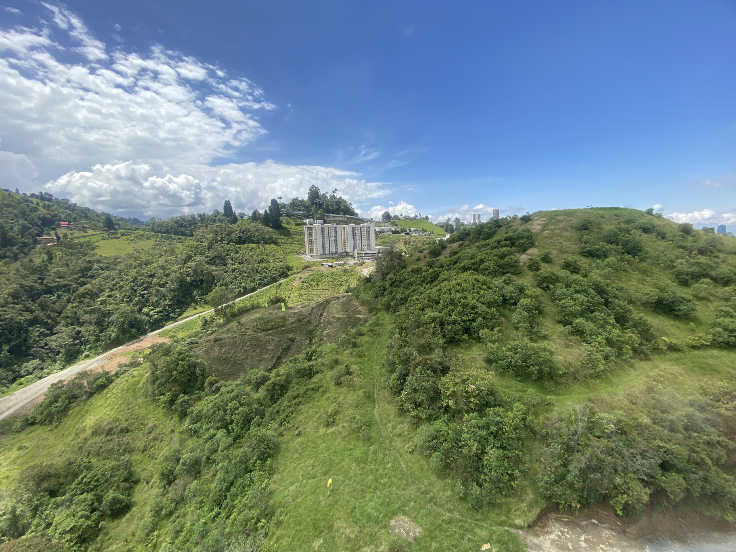 ARRIENDO CONSULTORIO EN CENTRO DE MANIZALES | ARRIENDOS MANIZALES