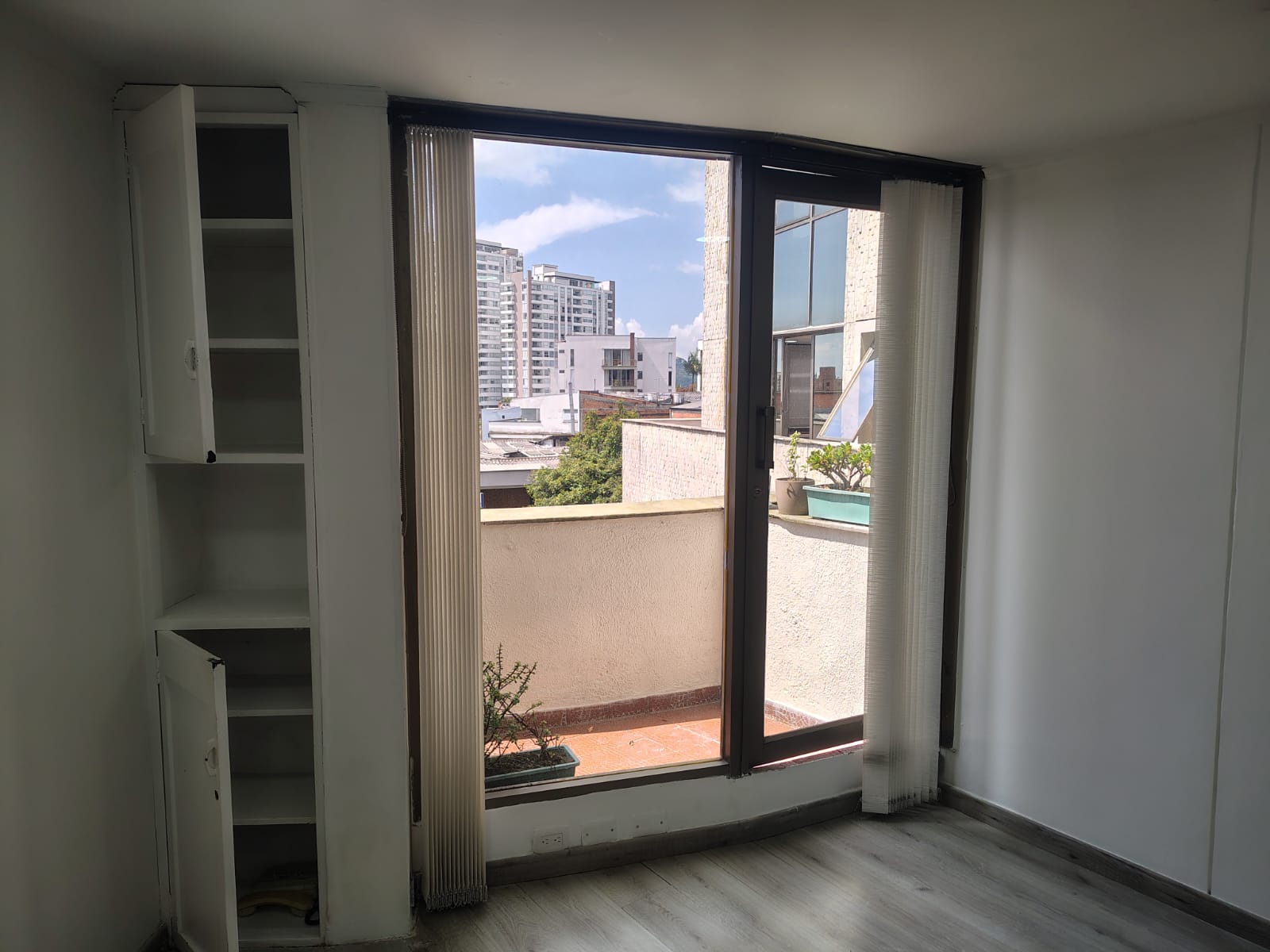 ARRIENDO OFICINA MANIZALES | ARRIENDOS MANIZALES