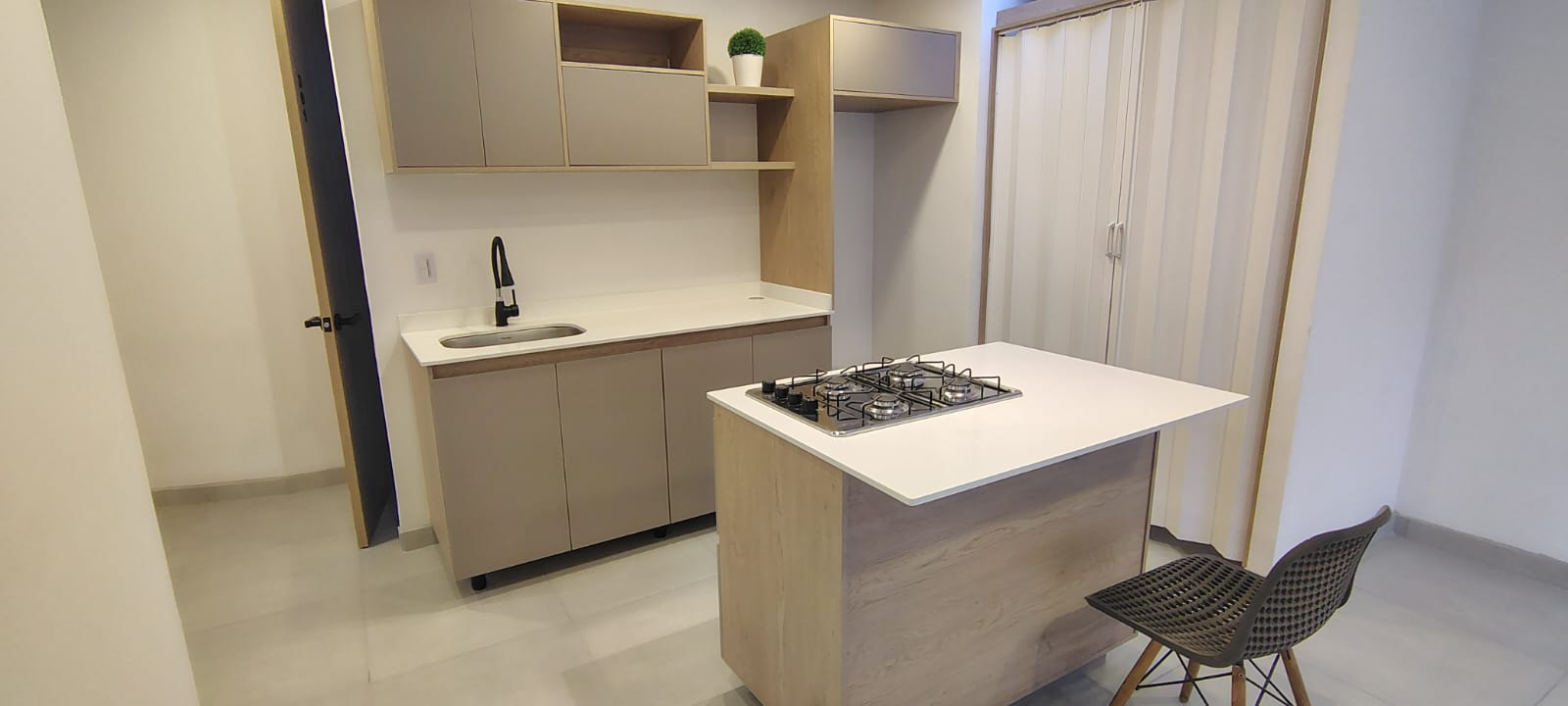 ARRIENDO APARTA ESTUDIO EN ALCAZARES | ARRIENDOS MANIZALES