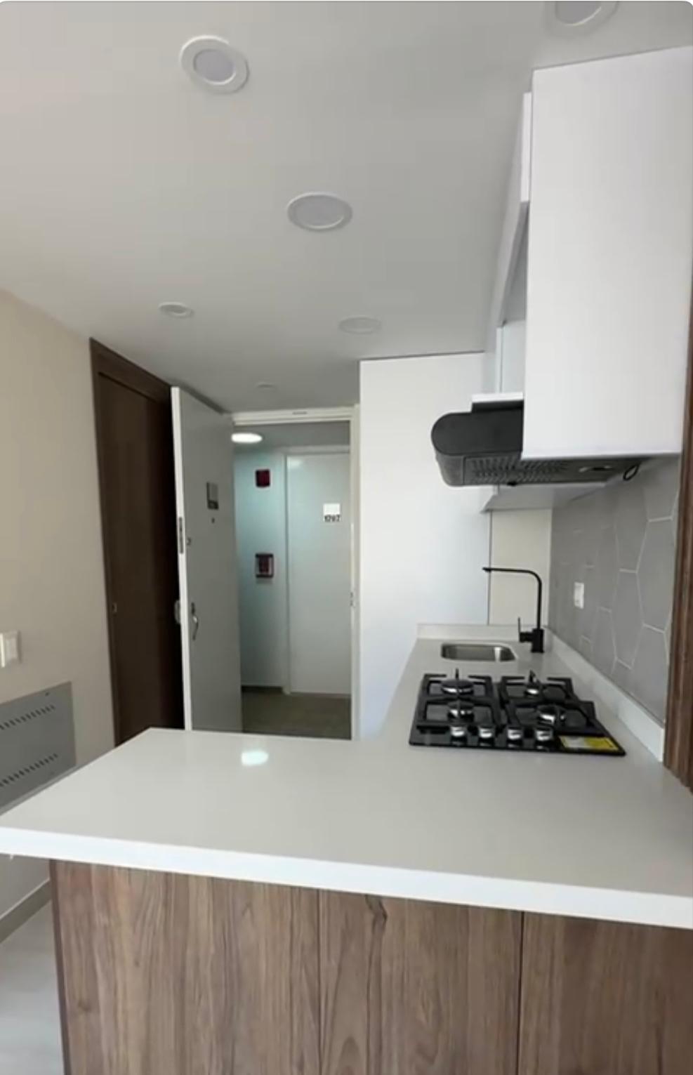 Apartamento nuevo con admon incluida