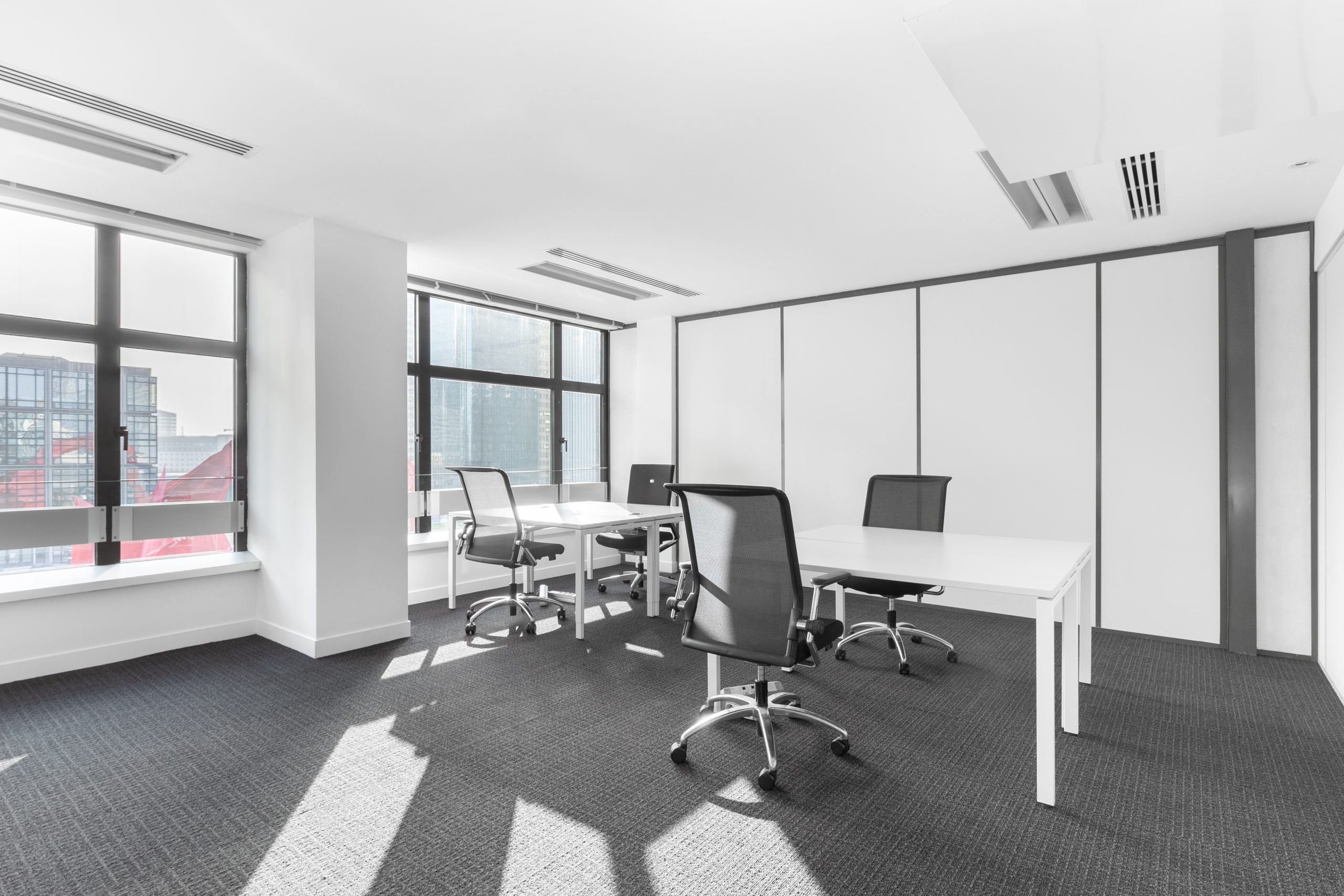 Regus_Place_De_La_Defense_3573_Paris_France_Office_pmkvmd.jpg